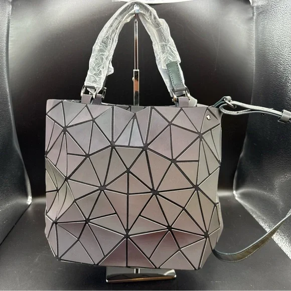 Geometric Black Shoulder Bag - Picture 8 of 10